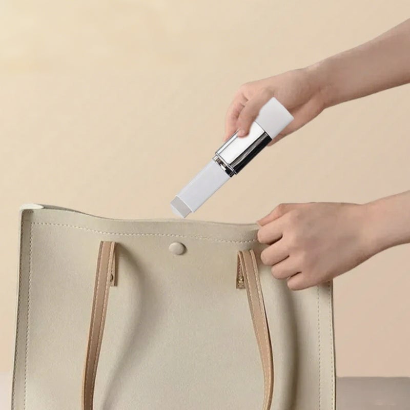 Stick fond de teint 2-en-1 à couleur changeante