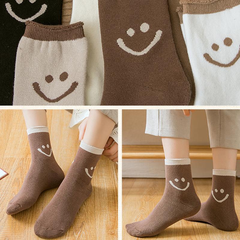 Sousoleil Chaussettes En Coton Mignonnes Avec Des Visages Souriants (5 PCs)