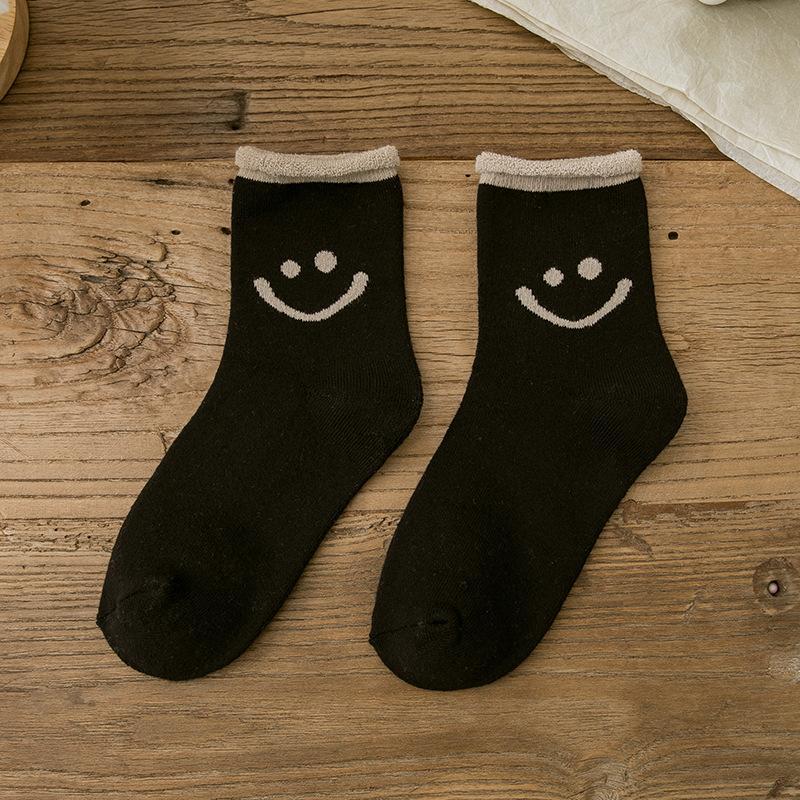Sousoleil Chaussettes En Coton Mignonnes Avec Des Visages Souriants (5 PCs)